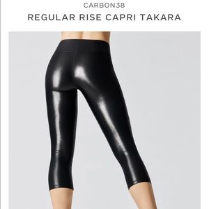 Regular Rise Carbon38 Takara Capri